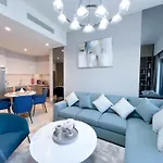 Luxury Burj Royale Apt Balcony & Breathtaking View