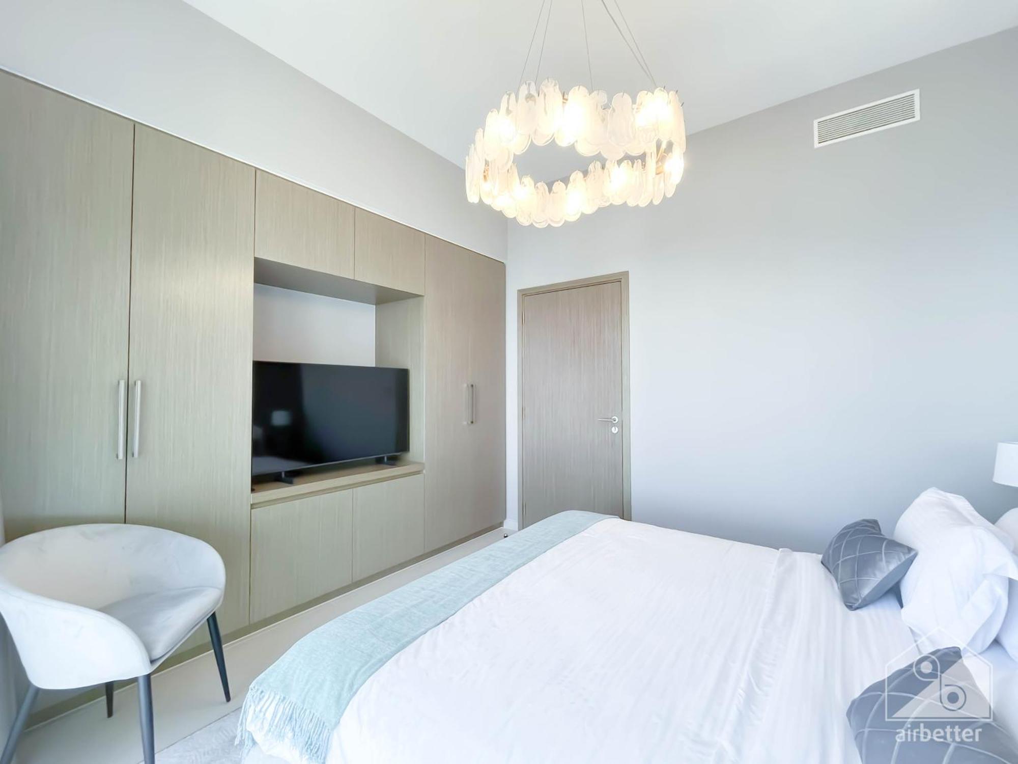 Apartment Luxury Burj Royale Apt Balcony & Breathtaking View Dubai