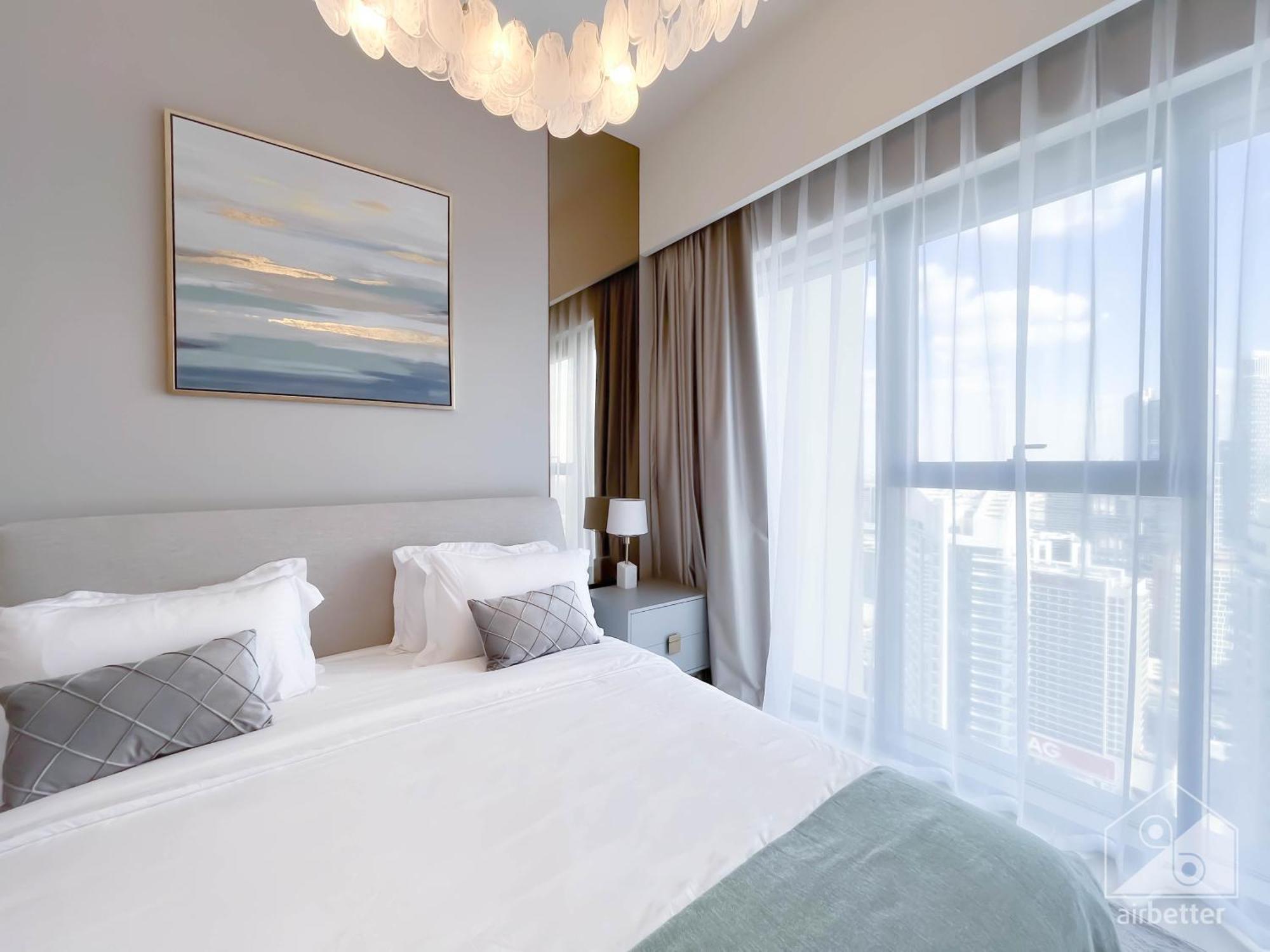 Luxury Burj Royale Apt Balcony & Breathtaking View * Dubai