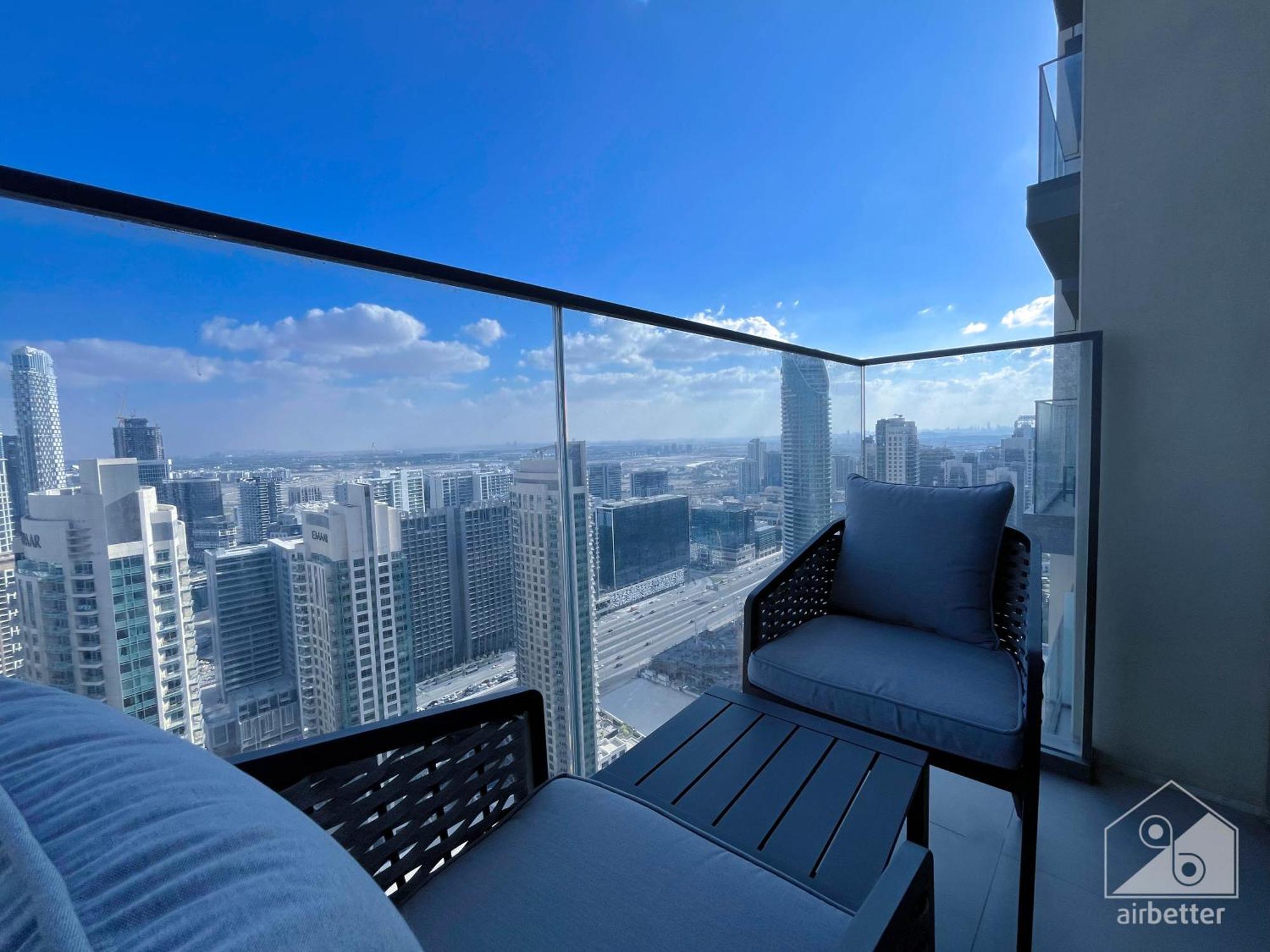 Luxury Burj Royale Apt Balcony & Breathtaking View Apartment