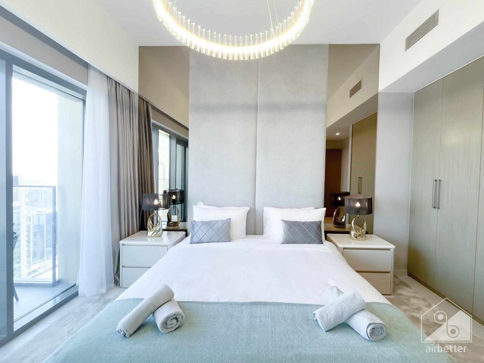 Luxury Burj Royale Apt Balcony & Breathtaking View
