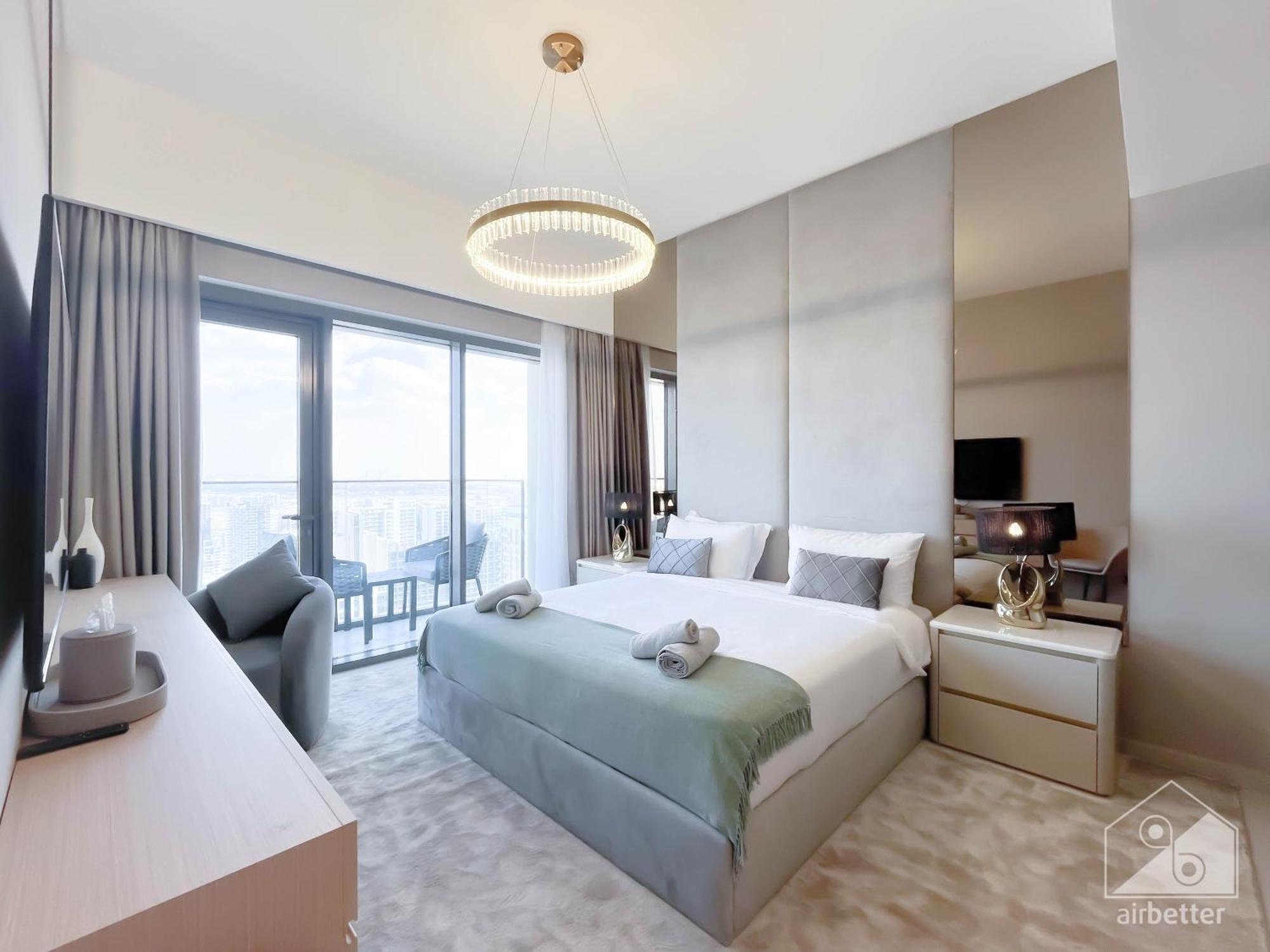 Luxury Burj Royale Apt Balcony & Breathtaking View * Dubai